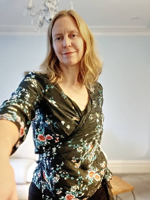 Portrait photo of Dr. Ellen Sieg